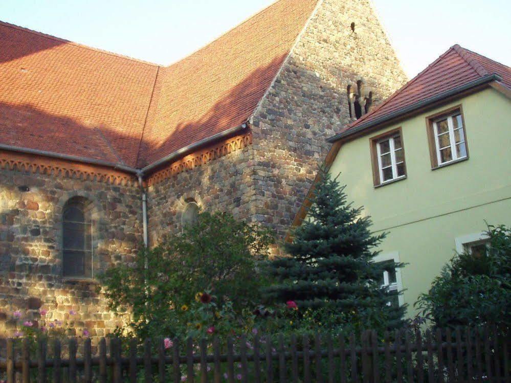 Burg Hotel Ziesar Exterior photo